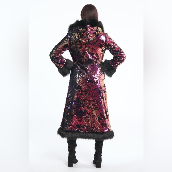 NEW Tamo Design Baroness Sequin Coat! Exquisite! Small/Med - Picture 2 of 2